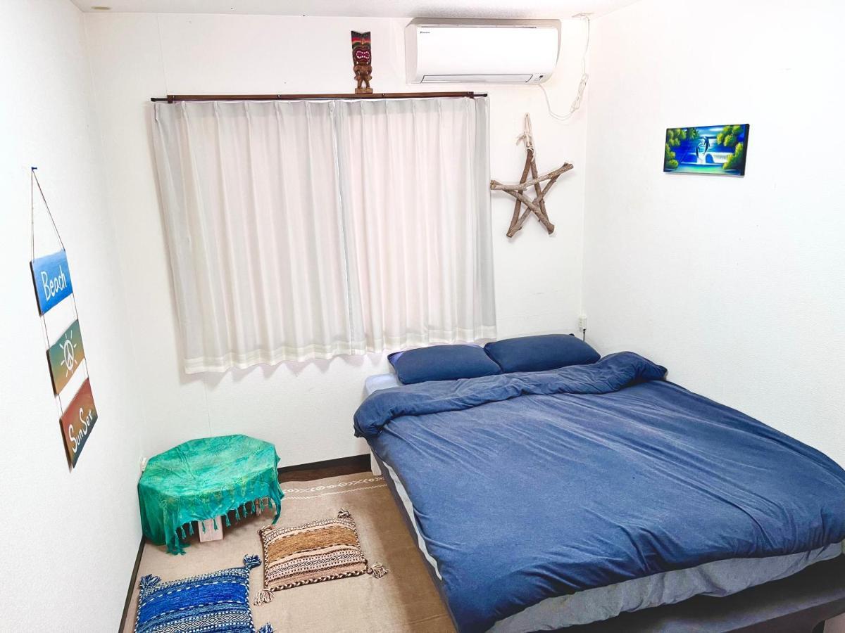 Guest House Waraemon Наґо Екстер'єр фото